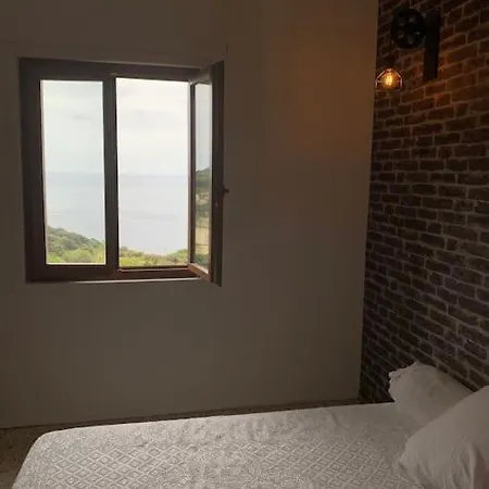 Avec Vue Imprenable Sur La Cap Corse * Pino